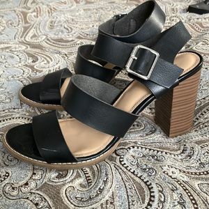 Old navy heeled sandals